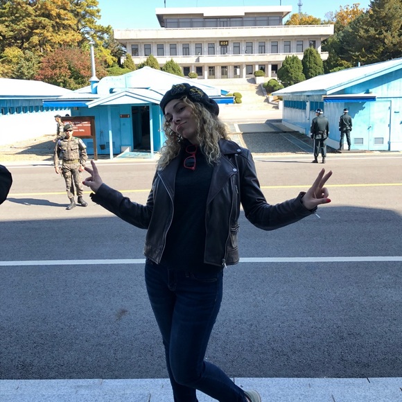 Meet your Posher, Claudia - Picture 6 of 11